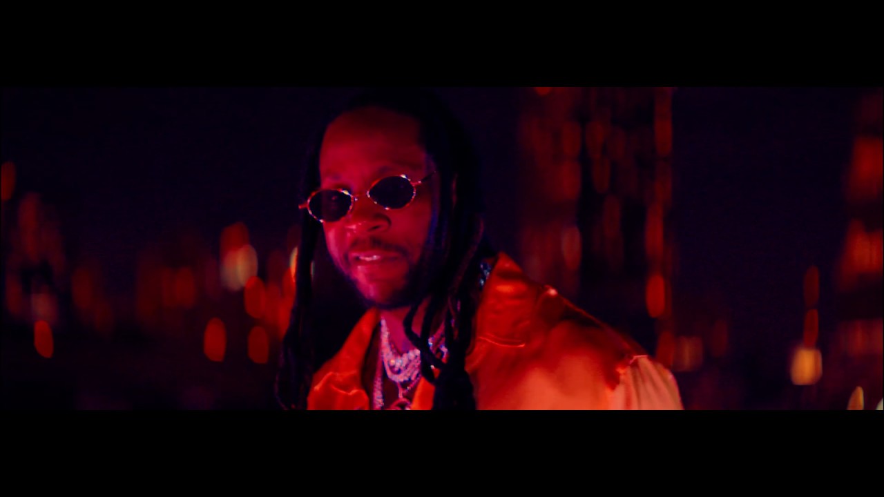 2 Chainz – Hot Wings